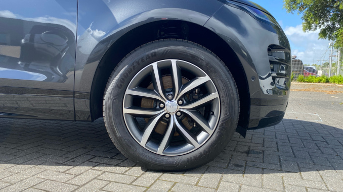 Land Rover Range Rover Evoque 2.0 D200 Dynamic SE 5dr Auto Diesel Hatchback - Image 8